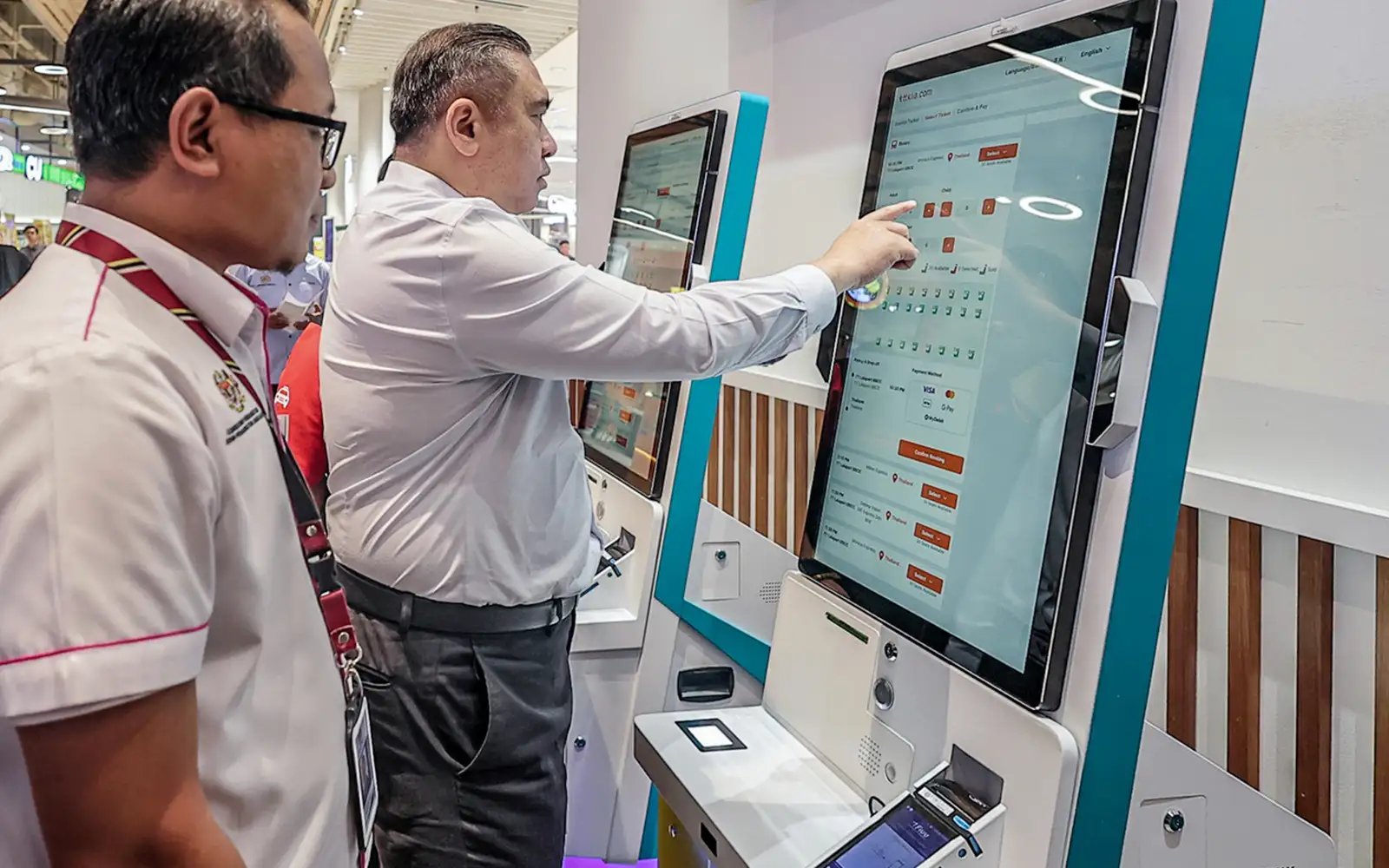 KL-S’pore bus operators given more time to use old pickup points