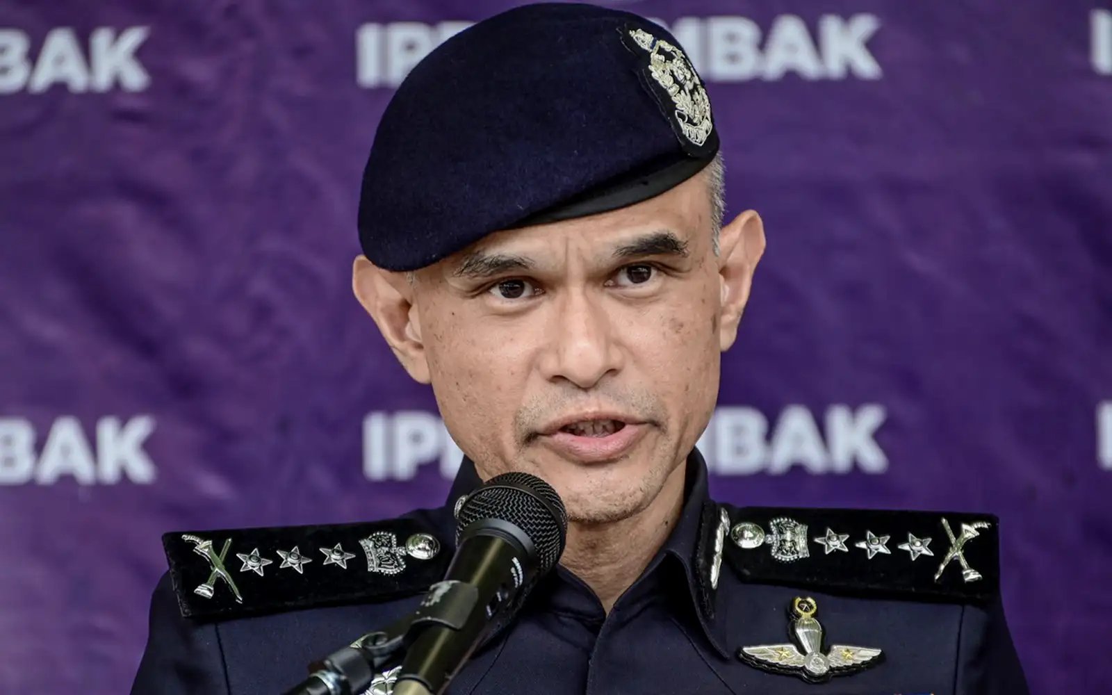 Cops bust alcohol smuggling syndicate in Subang Jaya