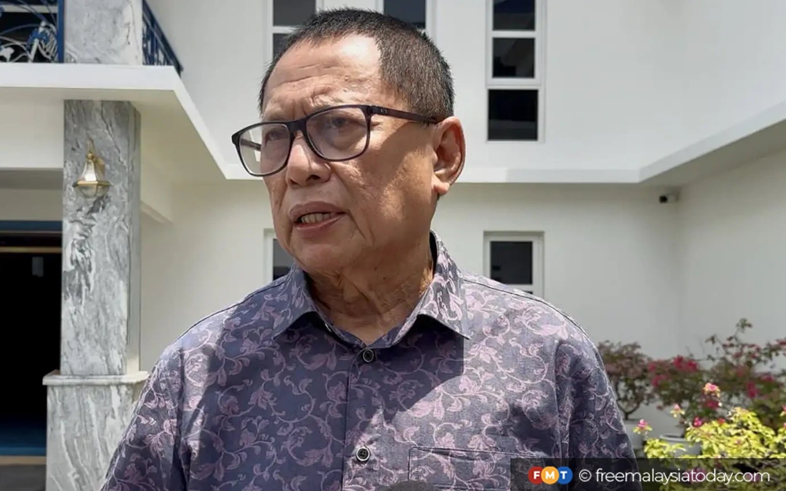 Puad urges Umno to form special panel to oppose KL mayoral election