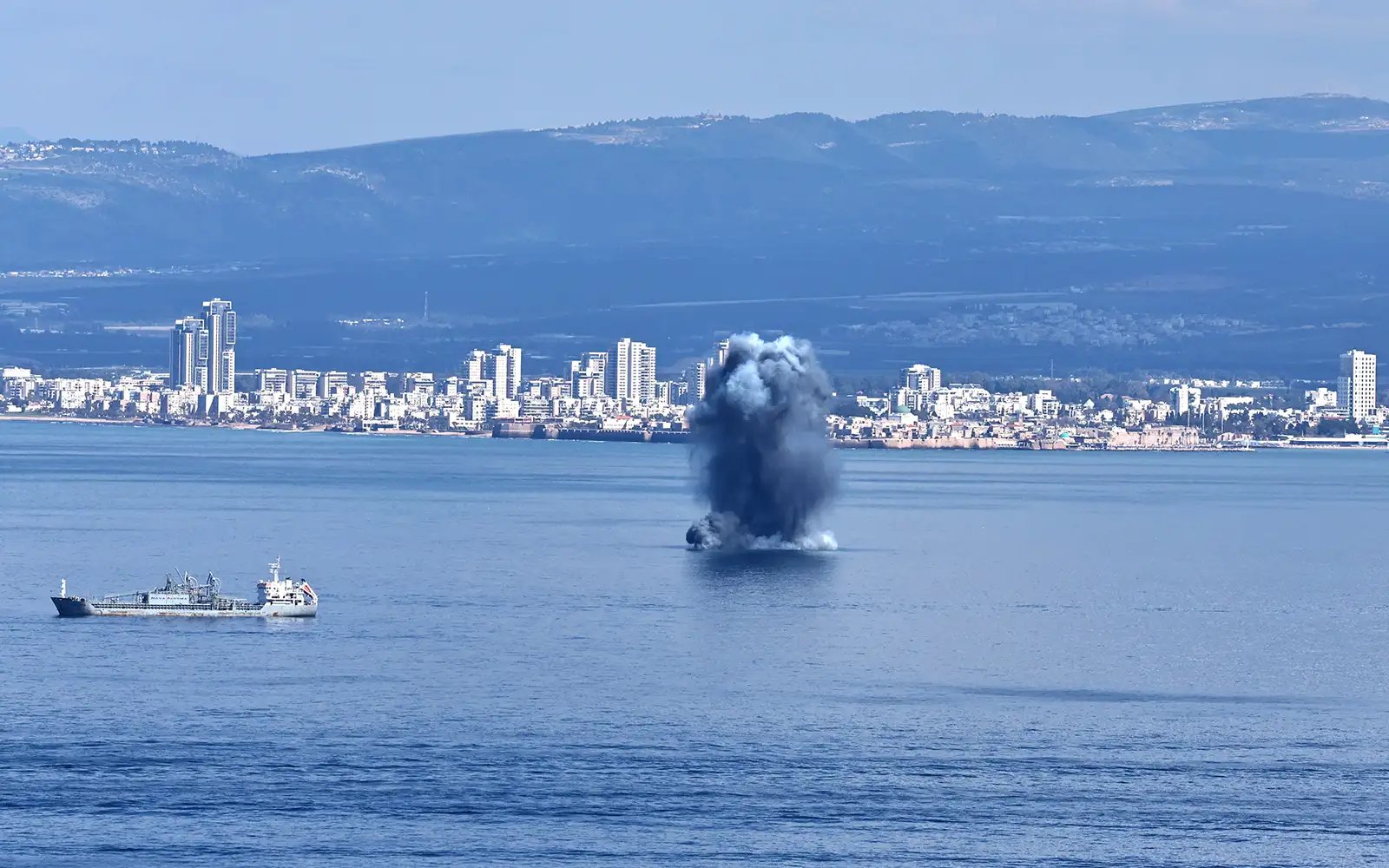 Iran lancar peluru berpandu, dron ke wilayah diduduki Israel