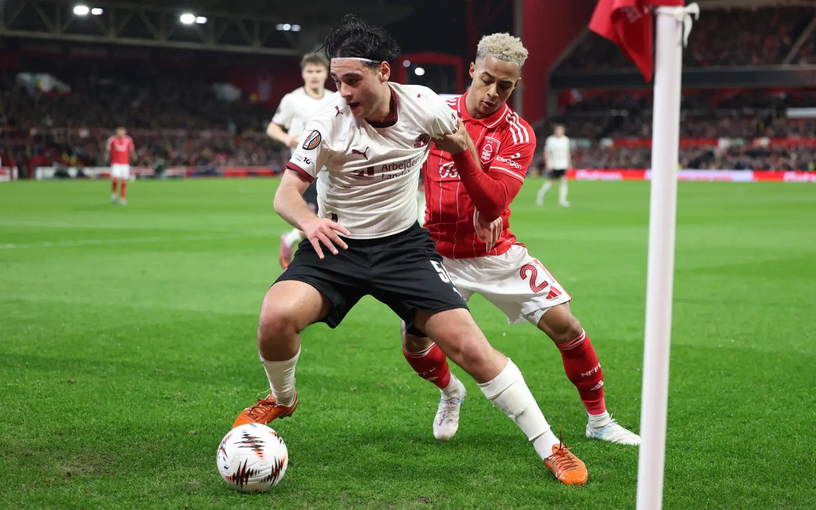 Forest fall to Midtjylland, Lyon rescue draw at Celta Vigo