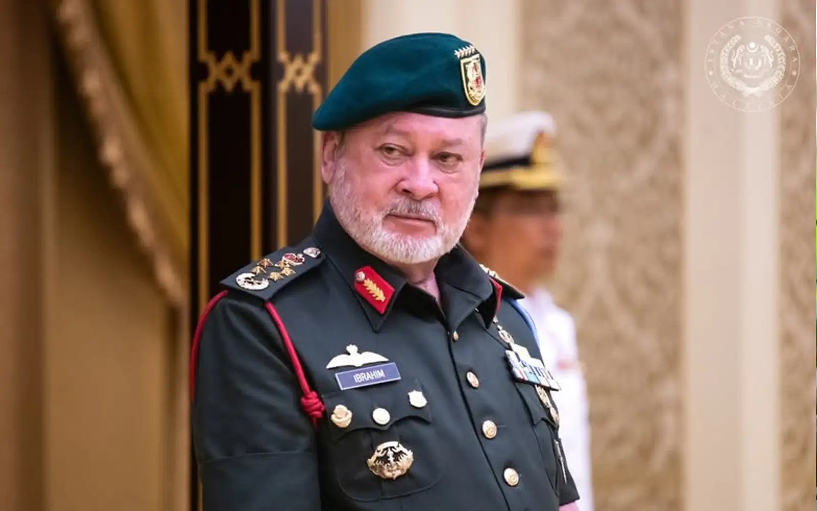 Ensure health of students amid heatwave, king tells ministry