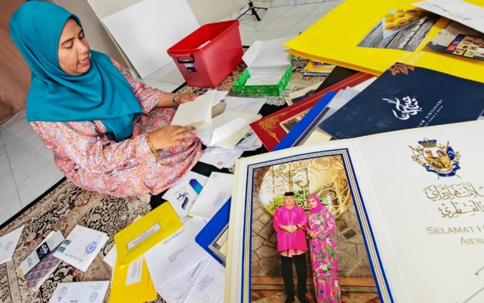 Norain keeps Raya card tradition alive, receives reply from palace