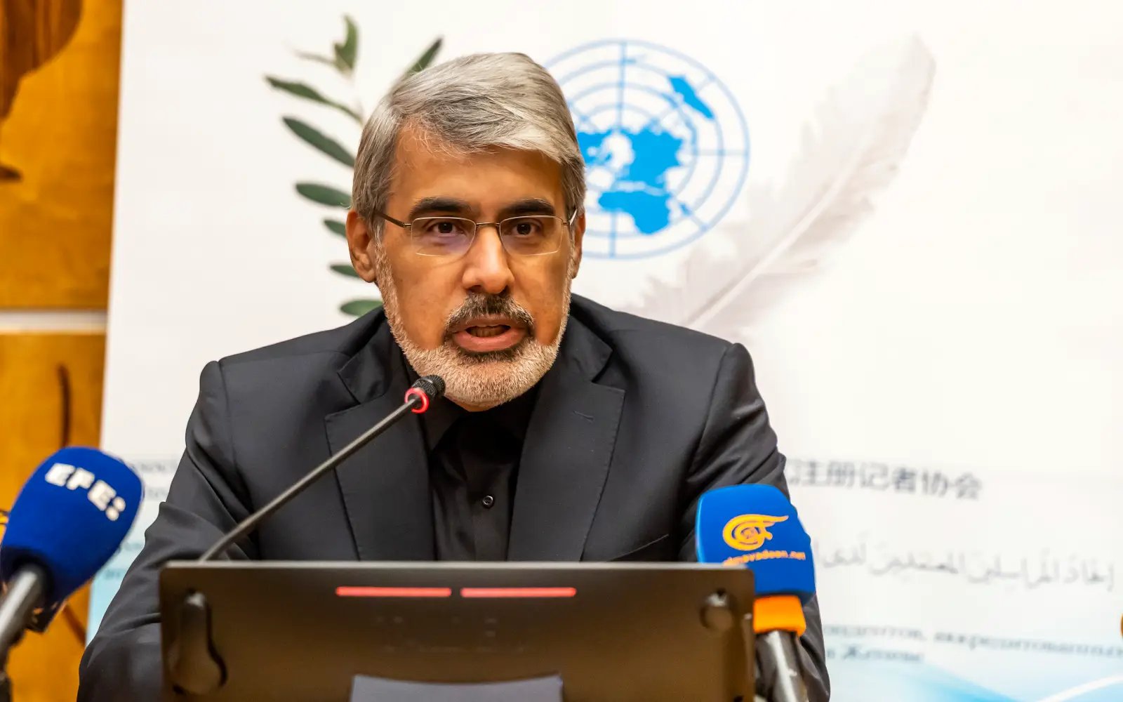 US ‘totally stupid’ to attack Iran during talks, says UN ambassador