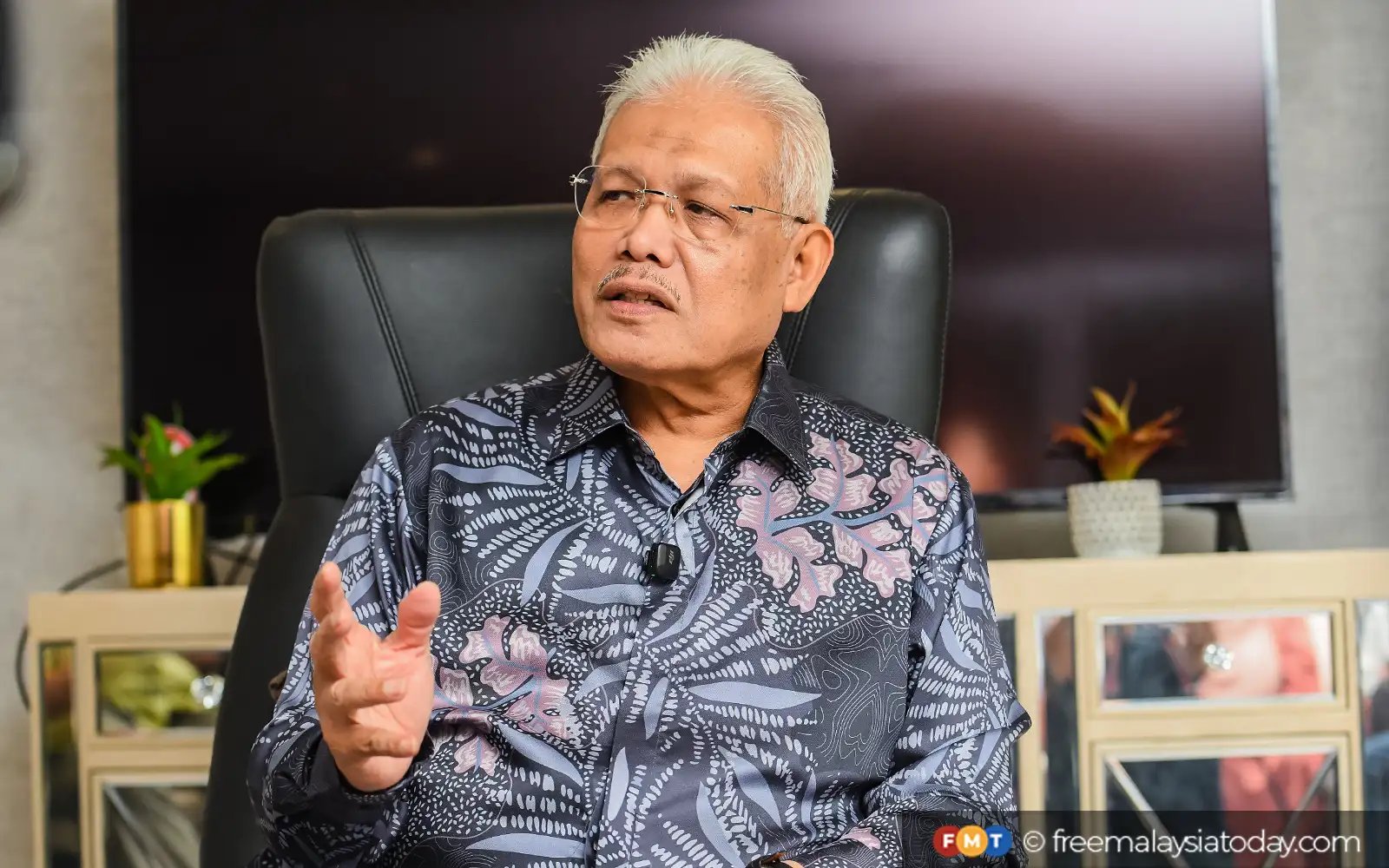 Meski mampu namun tak mudah Hamzah jadi penyatu PN-BN, kata penganalisis