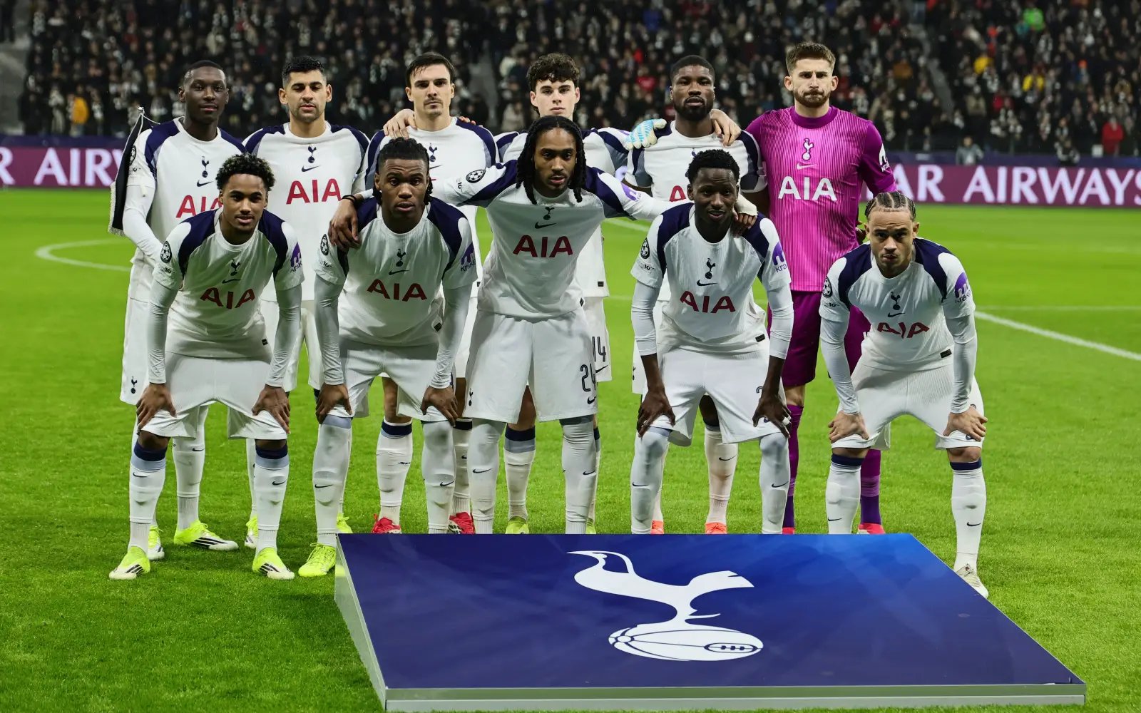 Spurs search for salvation, Arsenal ready for title charge