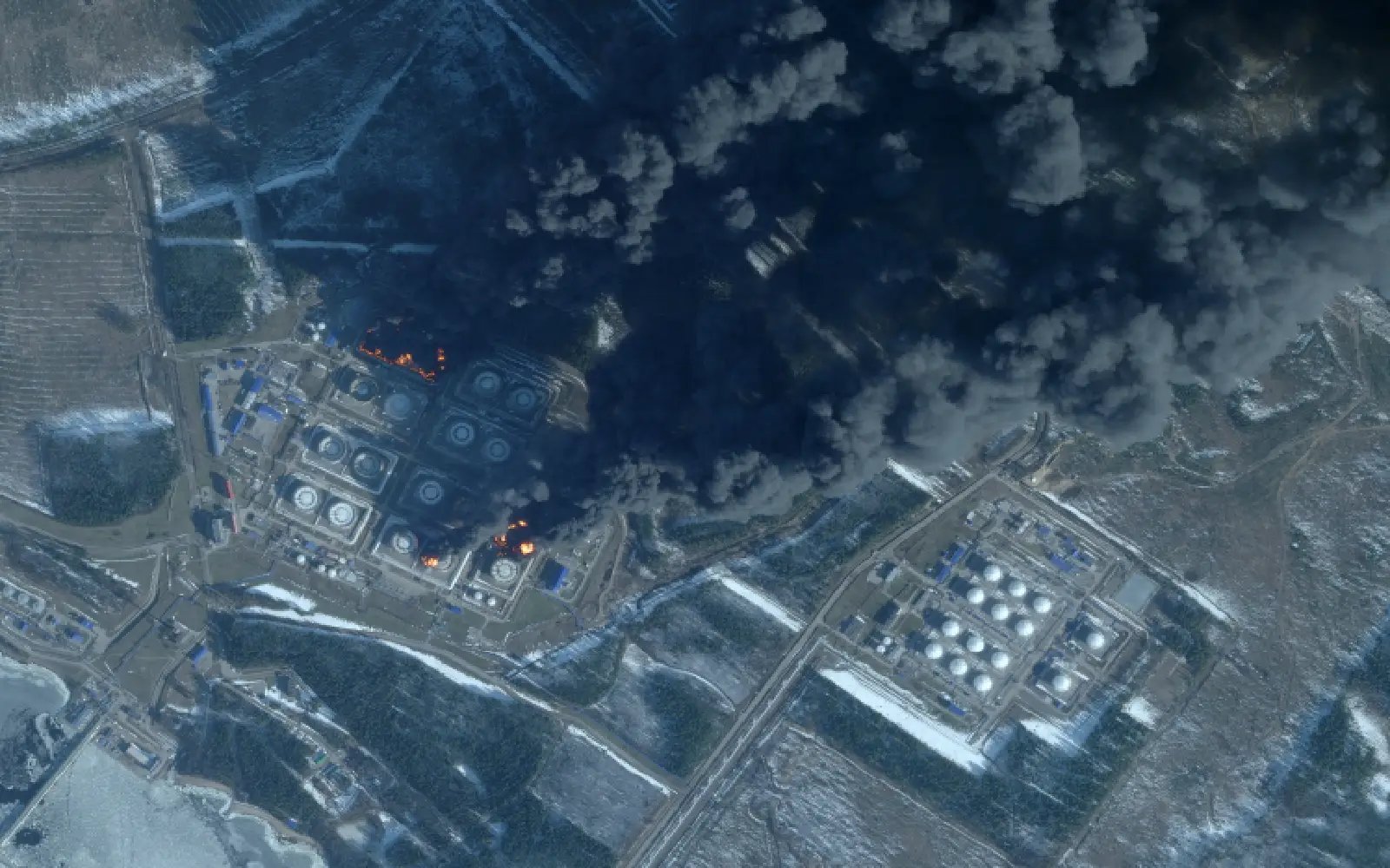 Ukraine hits major Russian oil port near Finland