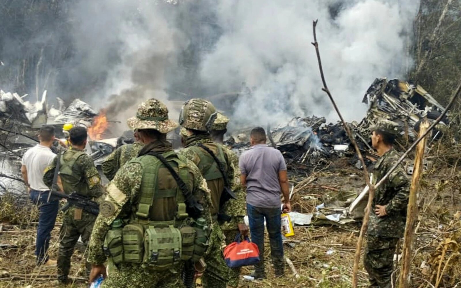 At least 34 killed, dozens hurt in Colombian military plane crash