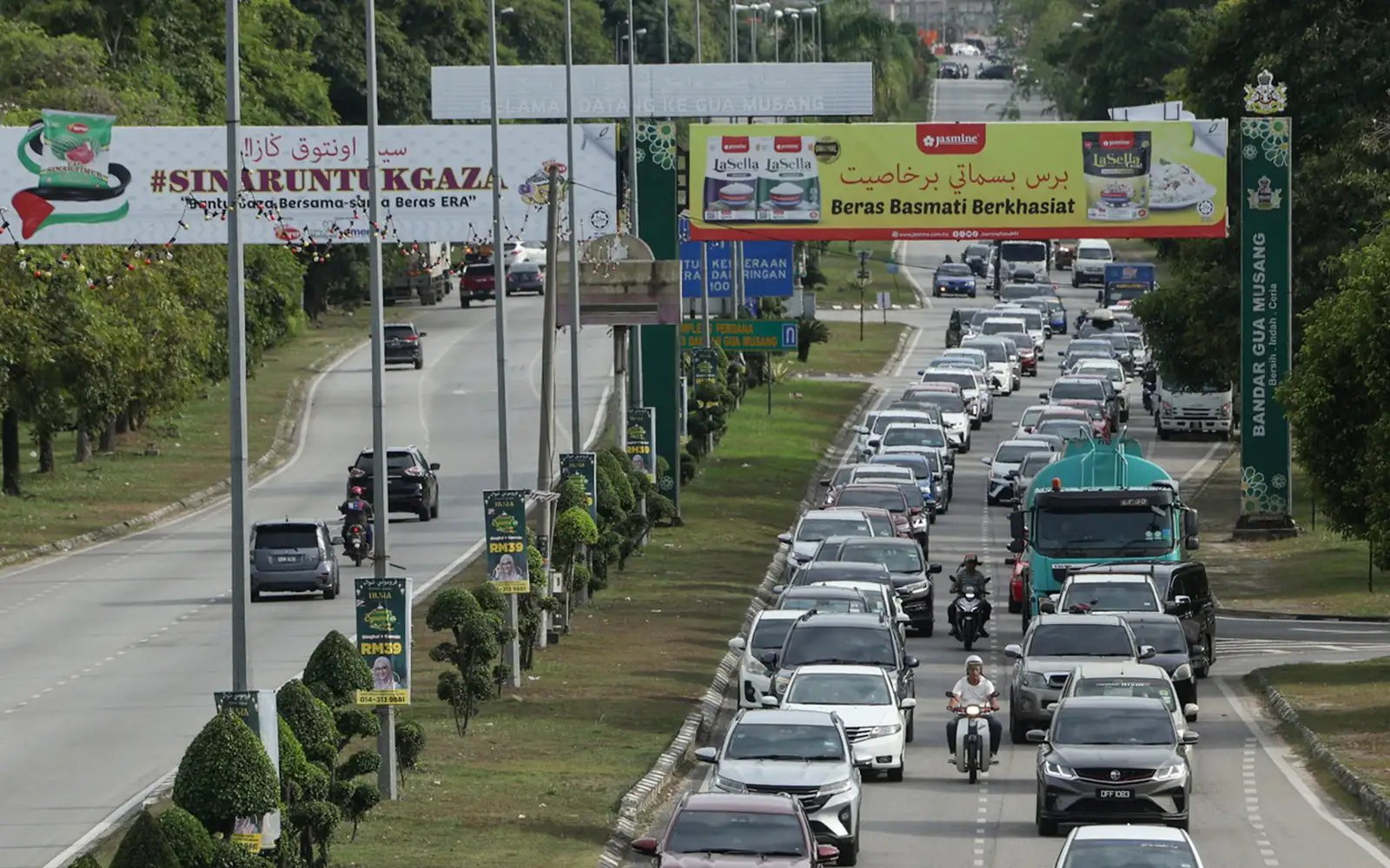 ‘Bercinta’ 20 jam ke kampung, rayuan air, ‘ledakan’ duit di langit