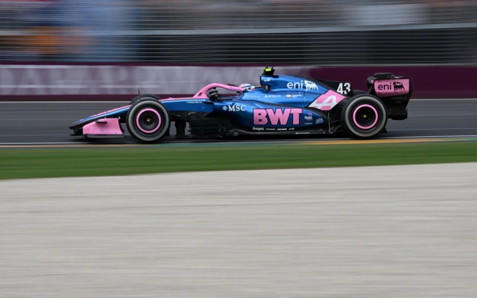 Colapinto has rivals gasping at ‘cat-like’ reflex in near-miss