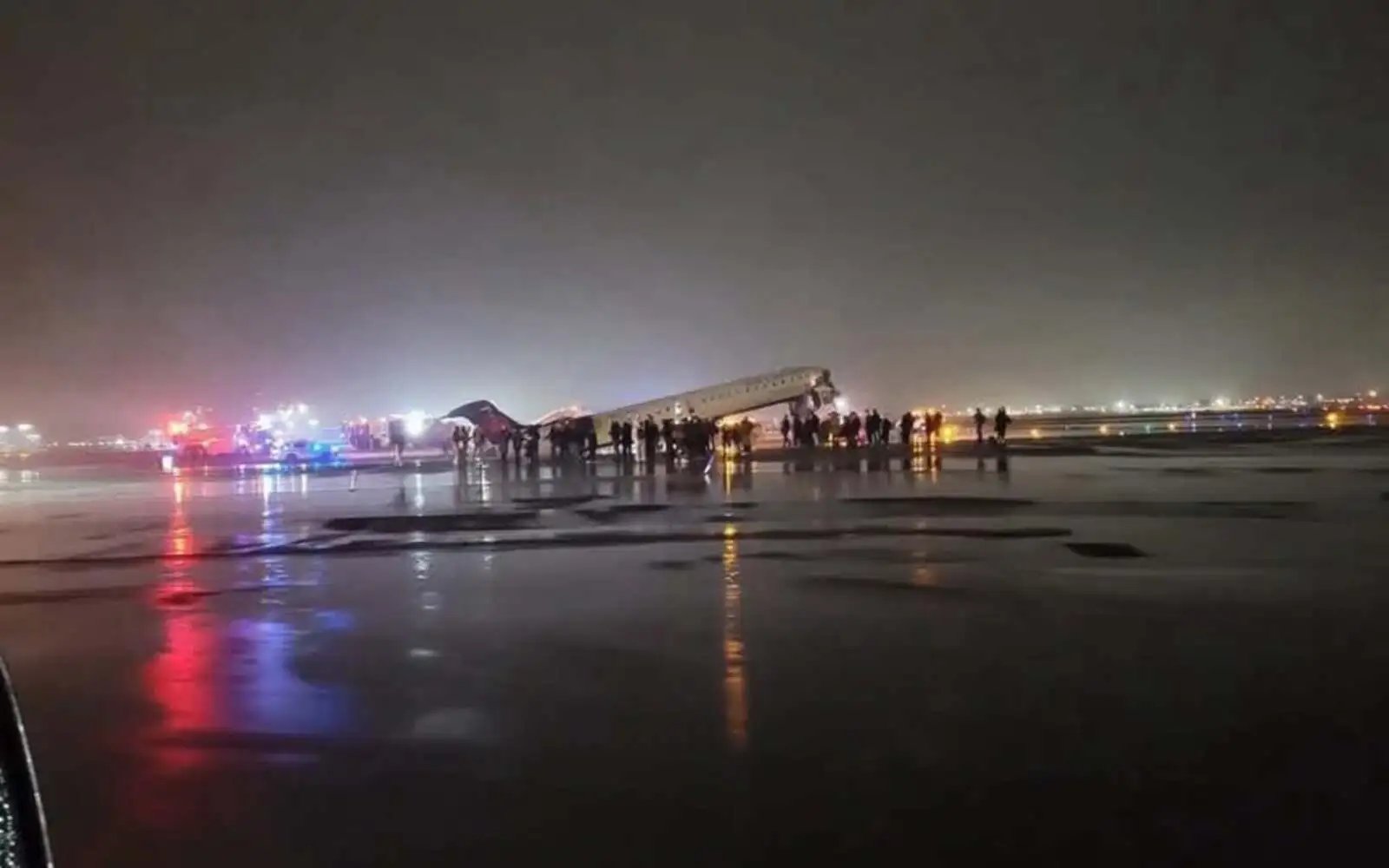 Air Canada Express jet hits ground vehicle at New York’s LaGuardia airport