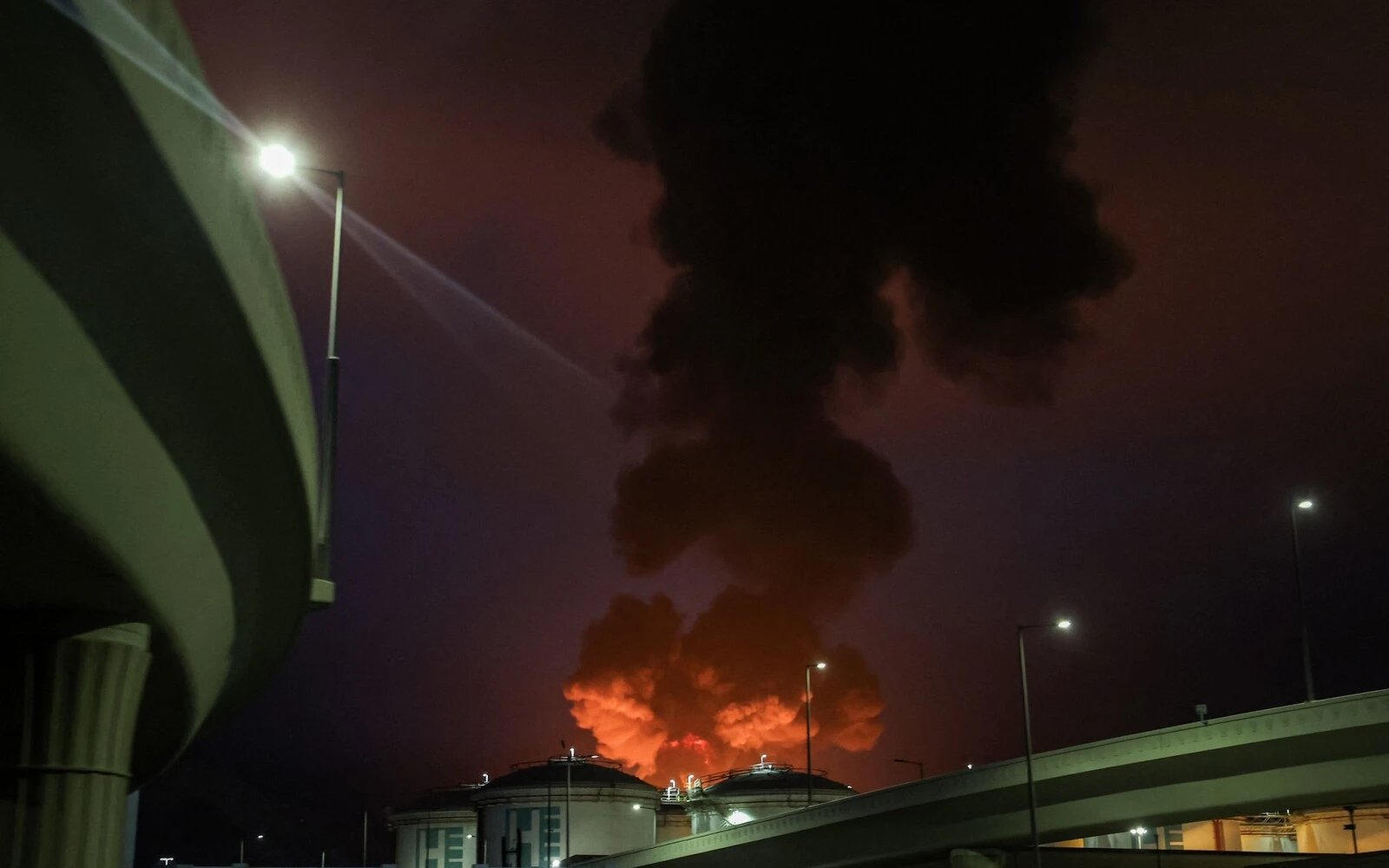 UAE port of Fujairah halts oil operations