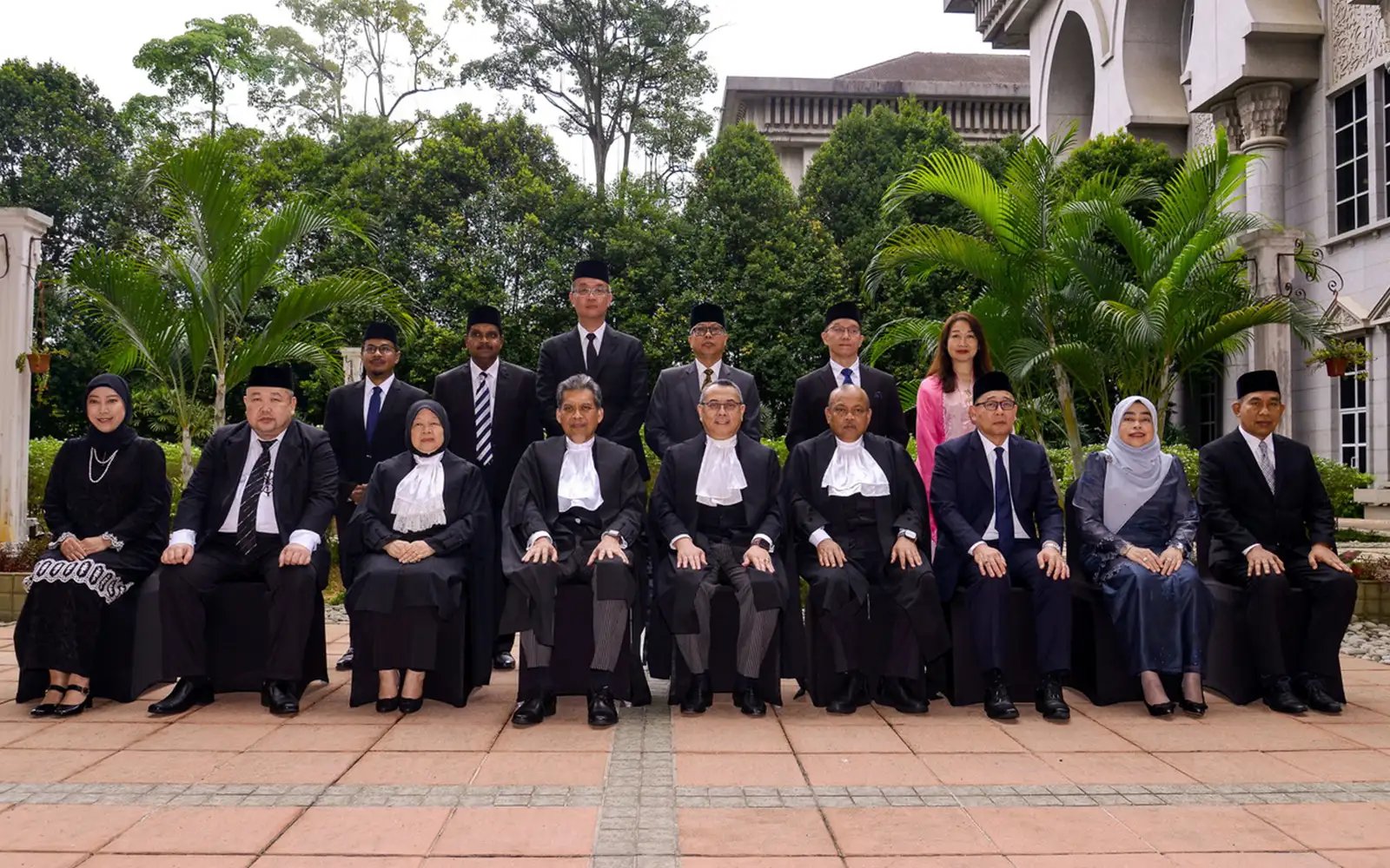 Appoint senior lawyers directly as judges, ex-Bar chiefs urge