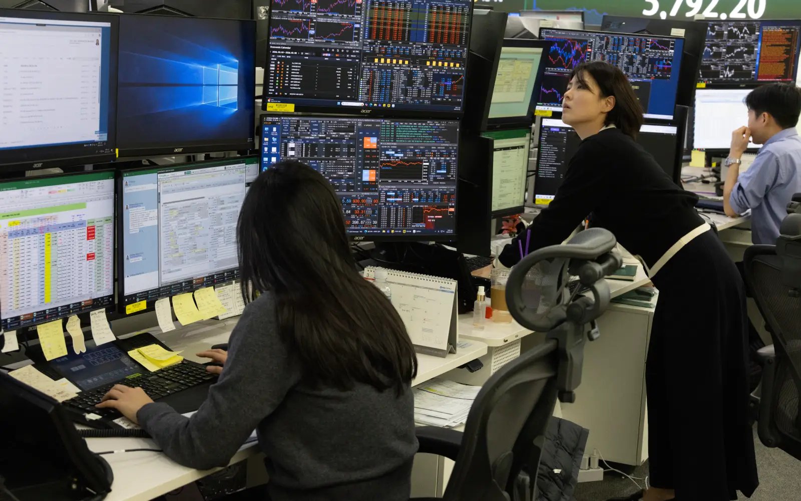 Seoul slump leads Asian stock rout as markets brace for energy shock