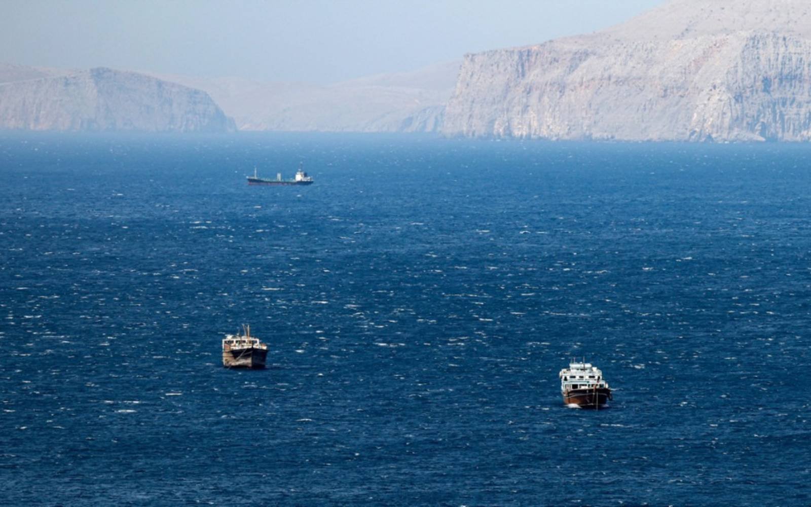 3 Indonesian crew missing as UAE tugboat sinks in Strait of Hormuz