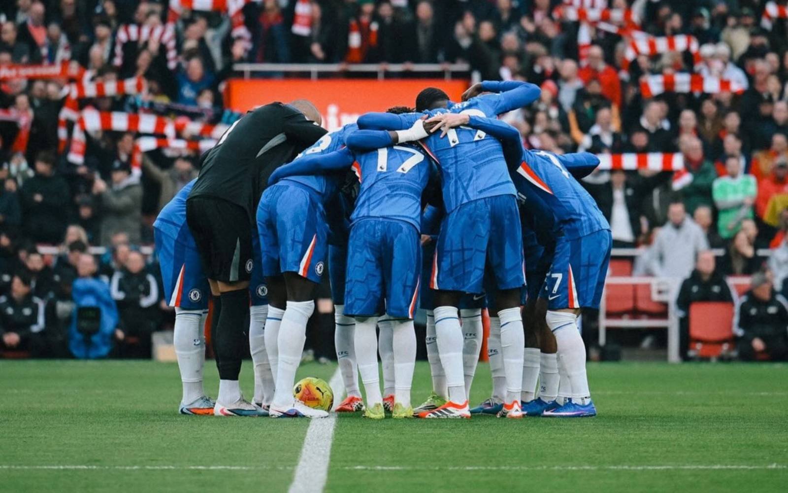 Chelsea’s huddle not meant to ‘antagonise’ says Rosenior