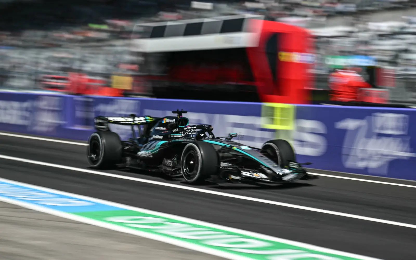 Mercedes’ Russell fastest in first practice for Japan GP