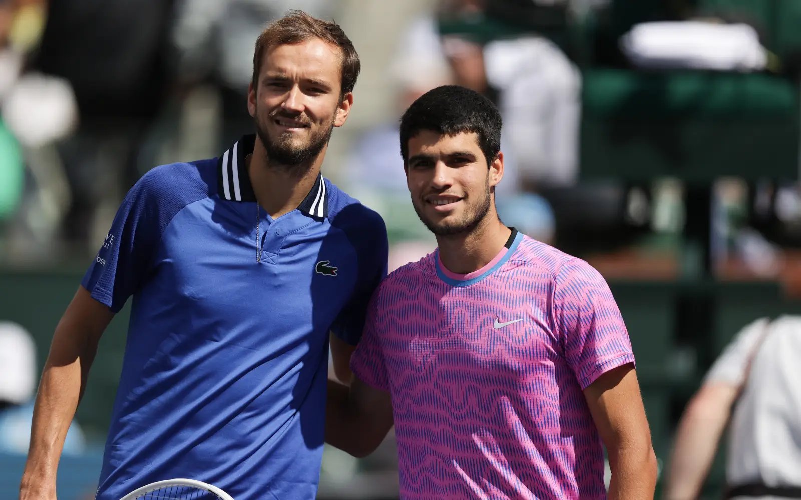 Streaks on line as Alcaraz takes on Medvedev in Indian Wells semis