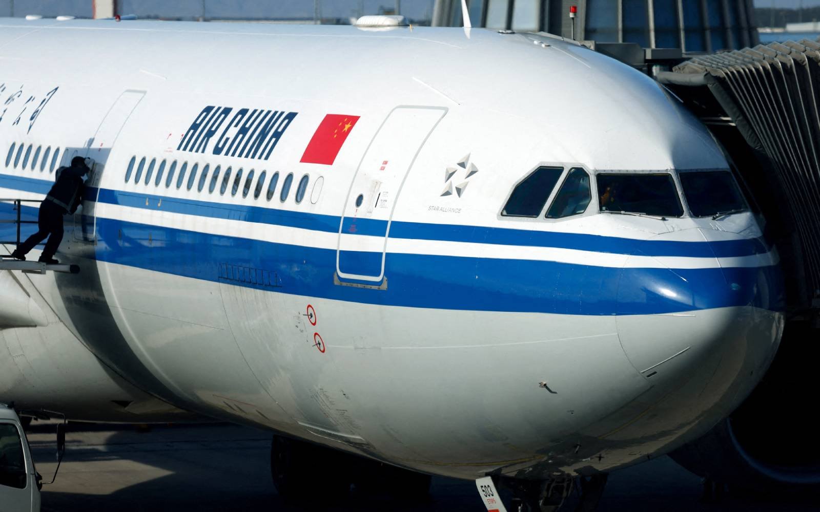 Air China resumes flights to North Korea after 6-year pause