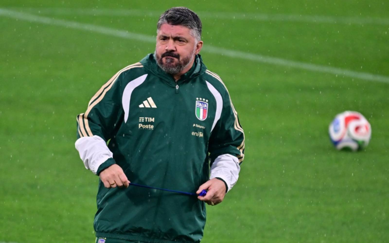 Italy coach Gattuso shrugs off Bosnia atmosphere, says fans don’t score goals