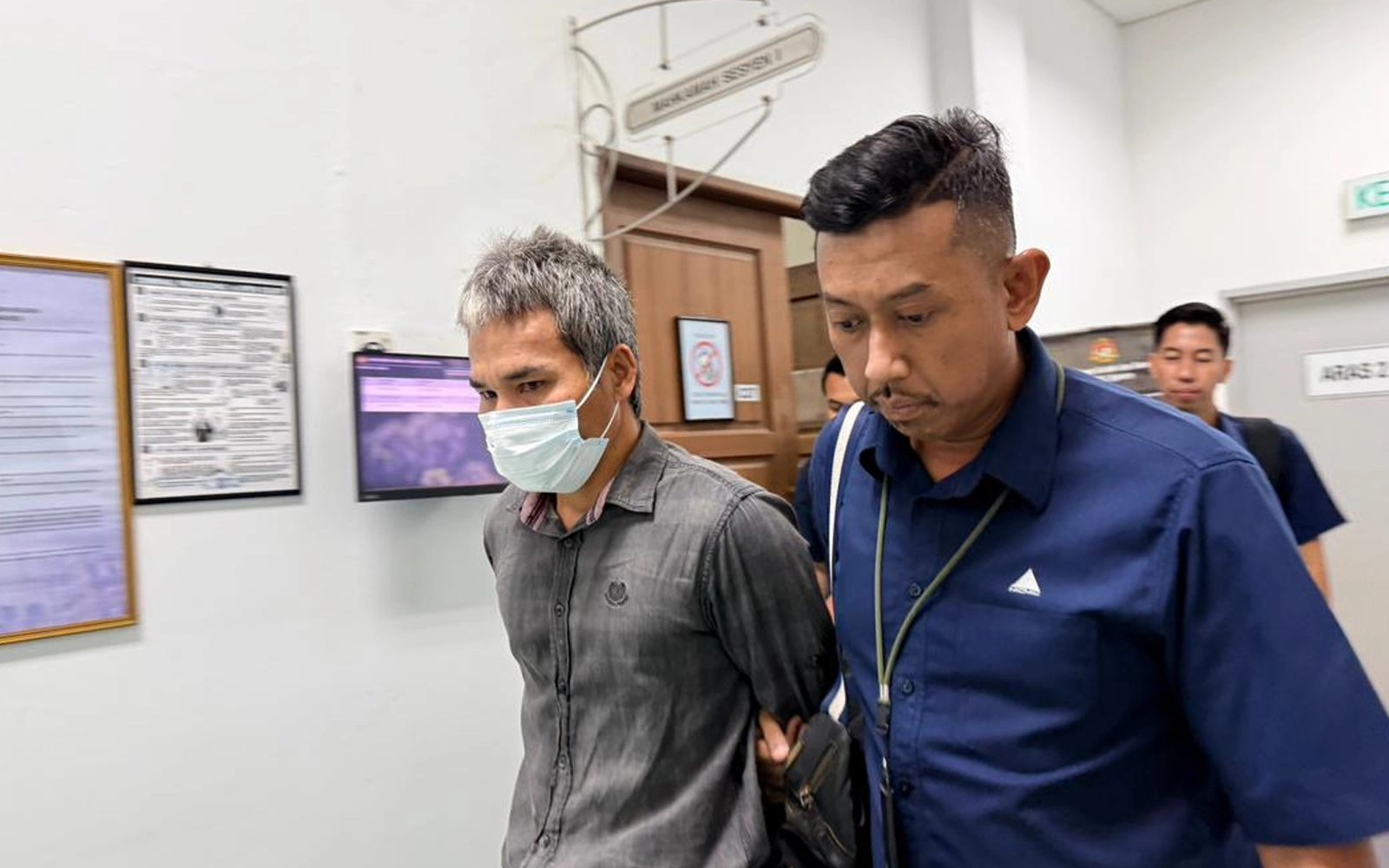 Man jailed 10 months, fined RM50,000 over FB comments on Pak Lah’s death