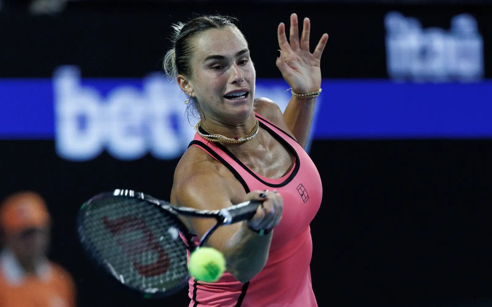 Sabalenka downs Zheng to reach Miami Open quarters