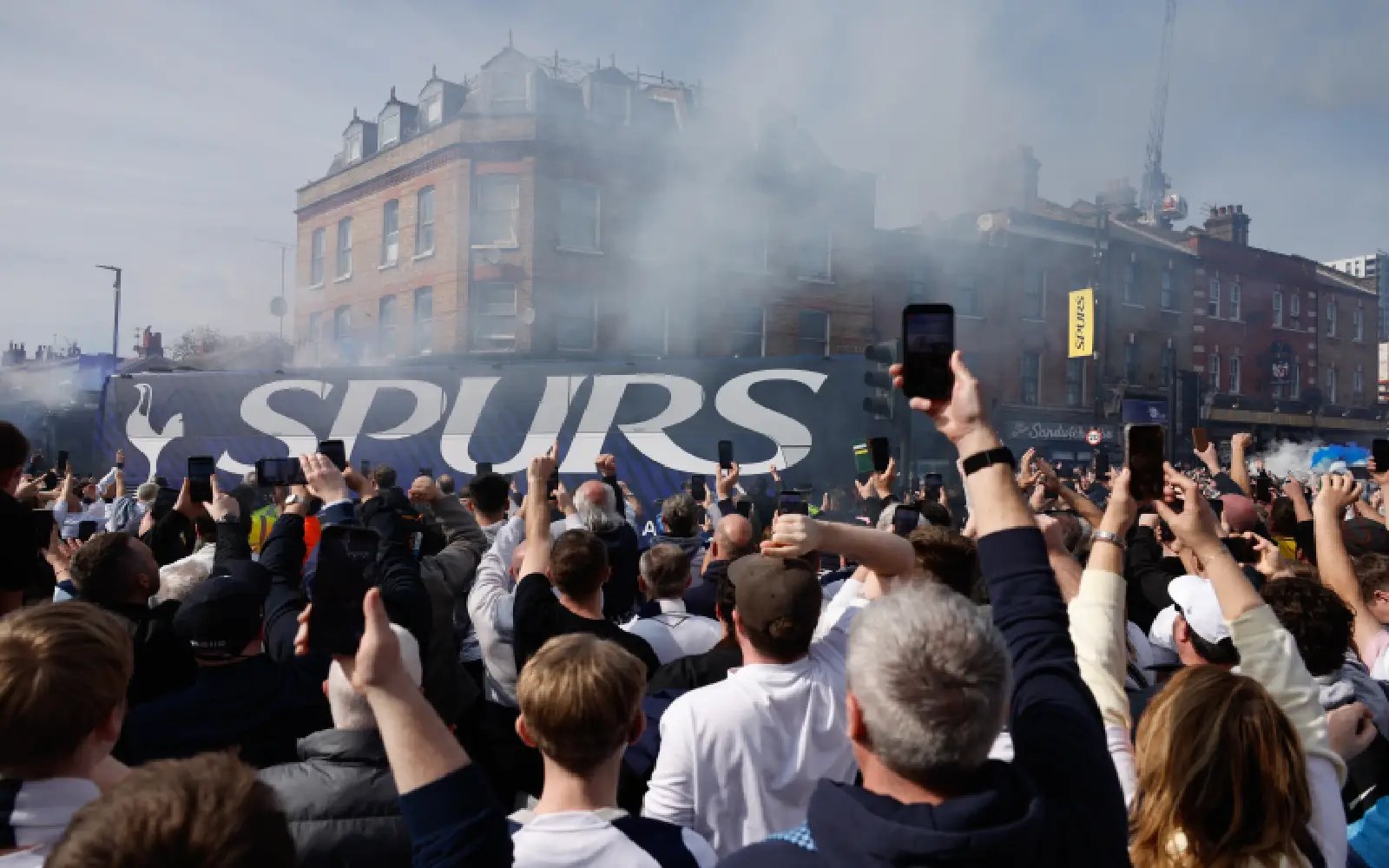 Spurs collapse against Forest, failing acid test