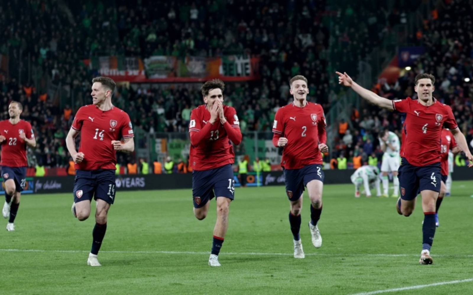 Czechs book play-off final spot after penalty shootout win against Ireland