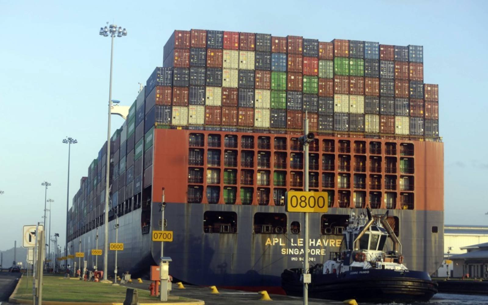 Panama Canal sees traffic boost over Iran war