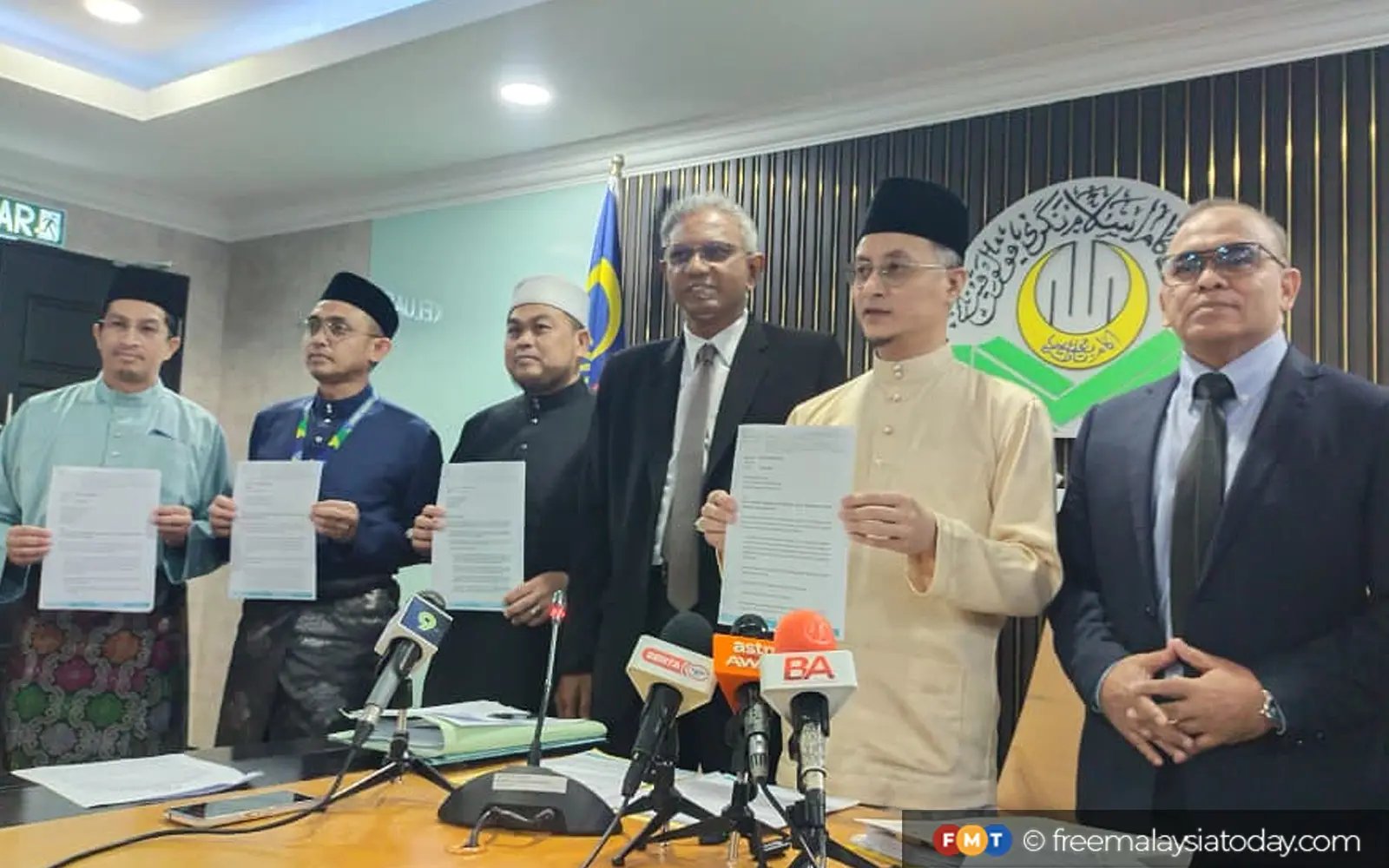 Penang DCM, religious council threaten to sue Chegubard, PAS leaders for defamation