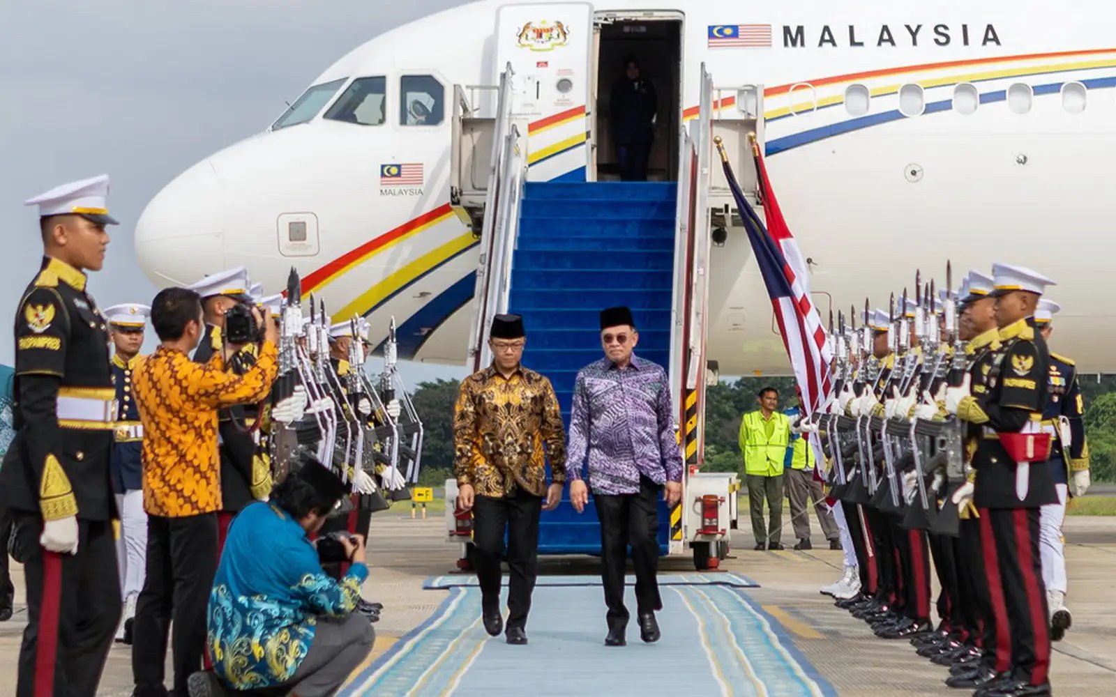 Anwar in Jakarta for talks on Mideast developments, bilateral cooperation