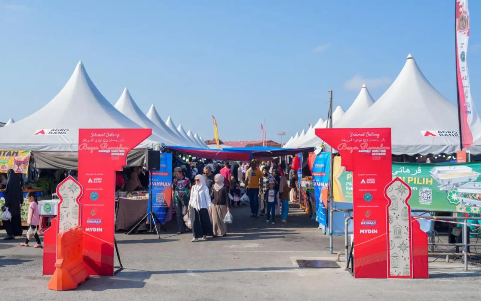 Agrobank perkasa 2,400 penjaja menerusi bazar Ramadan di 16 lokasi seluruh negara