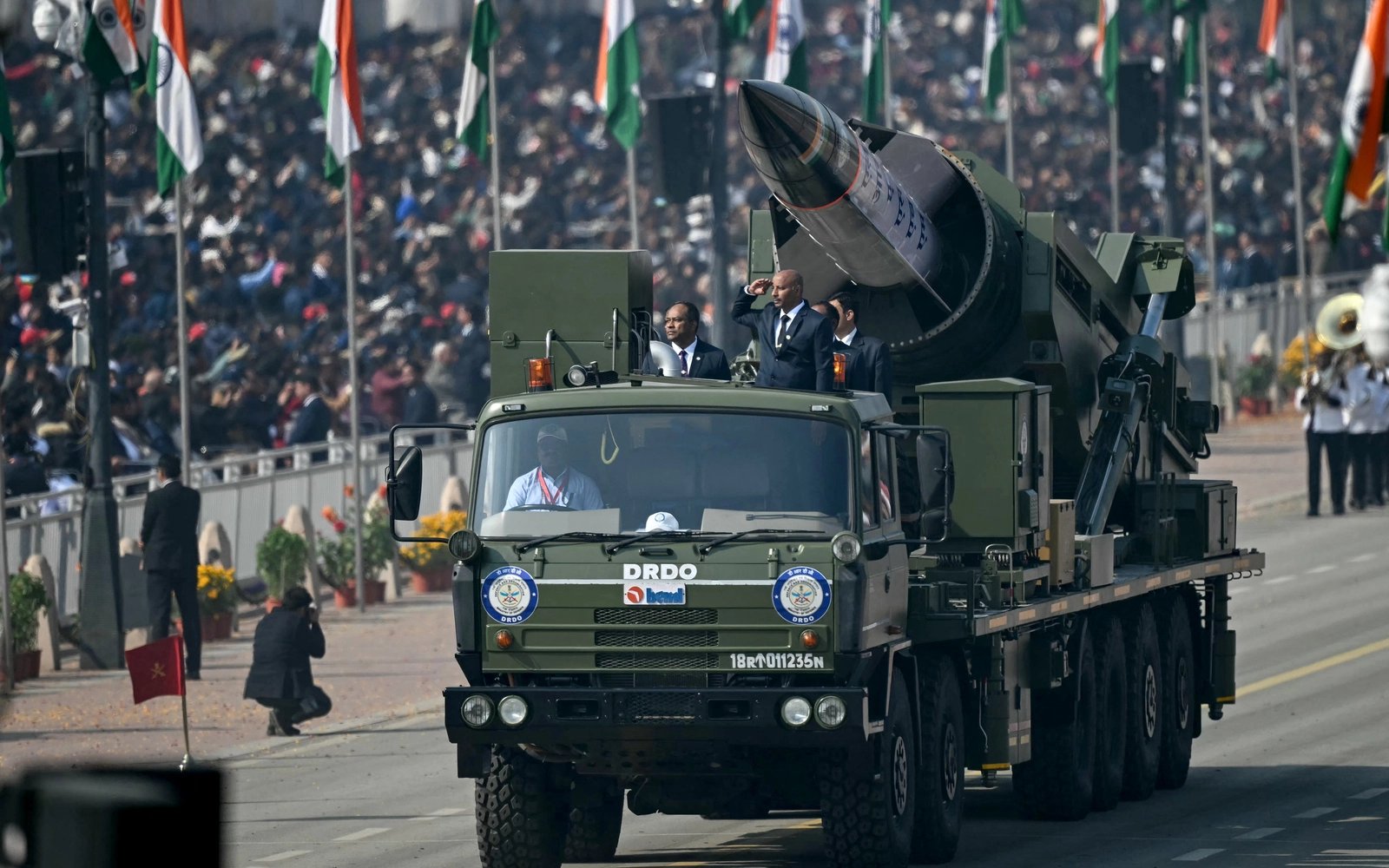 India approves US$25bil in defence purchases