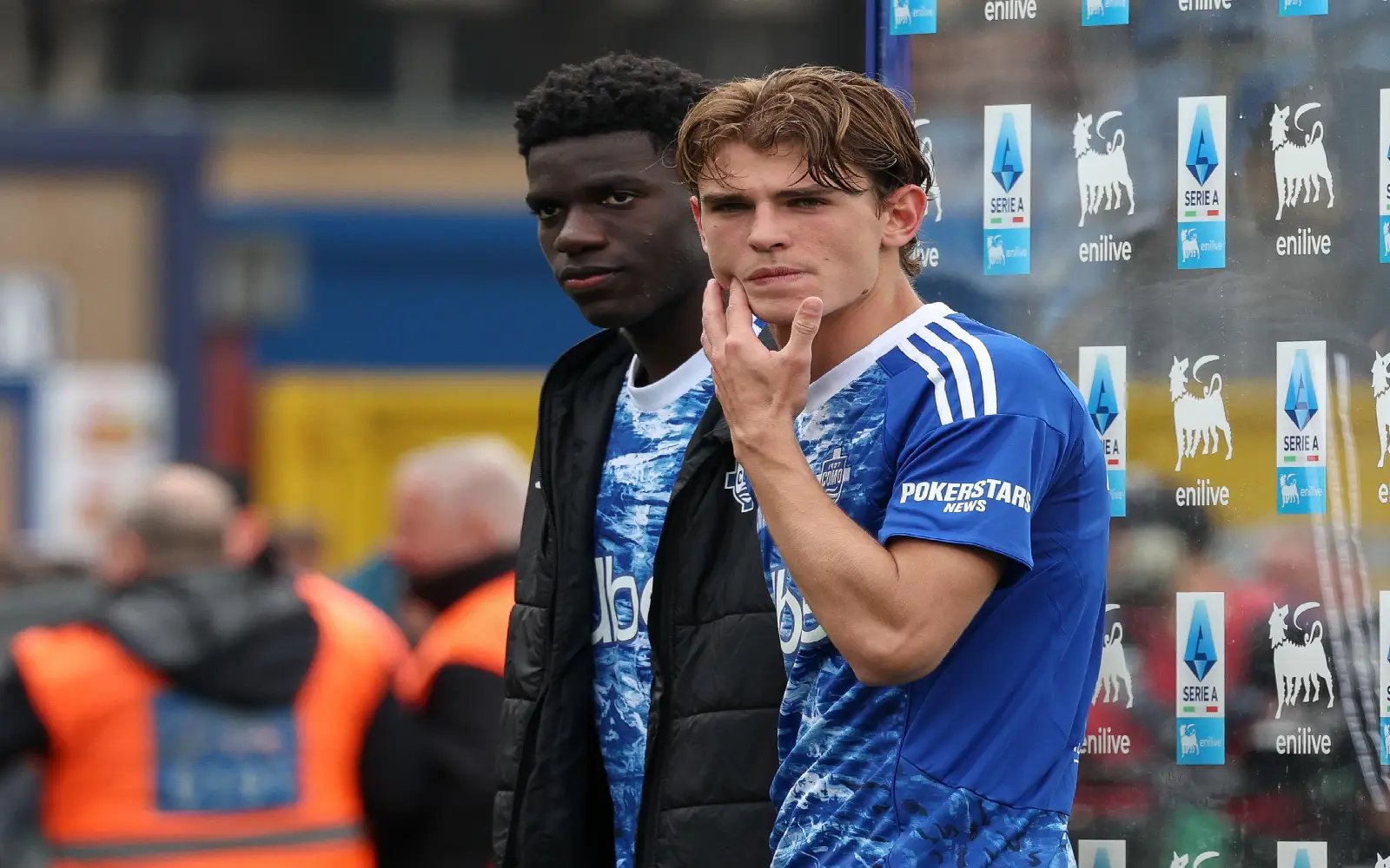 Como swat aside Pisa to boost Champions League hopes