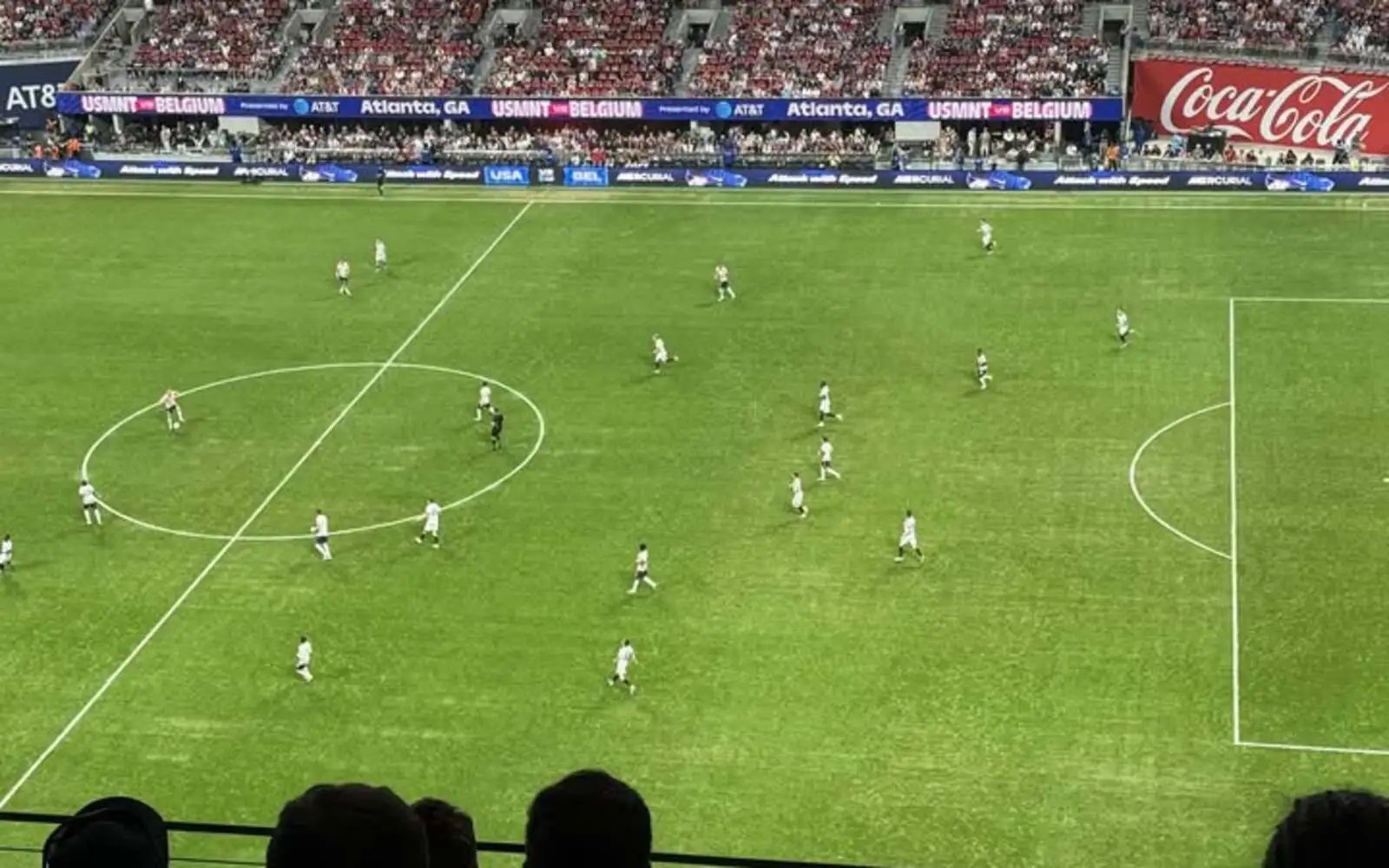 Fans furious over kit clash in US-Belgium friendly