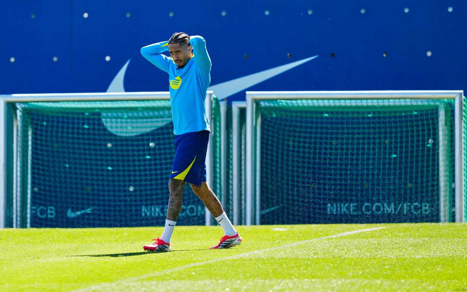 Injured Barca star Raphinha to miss Champions League quarters