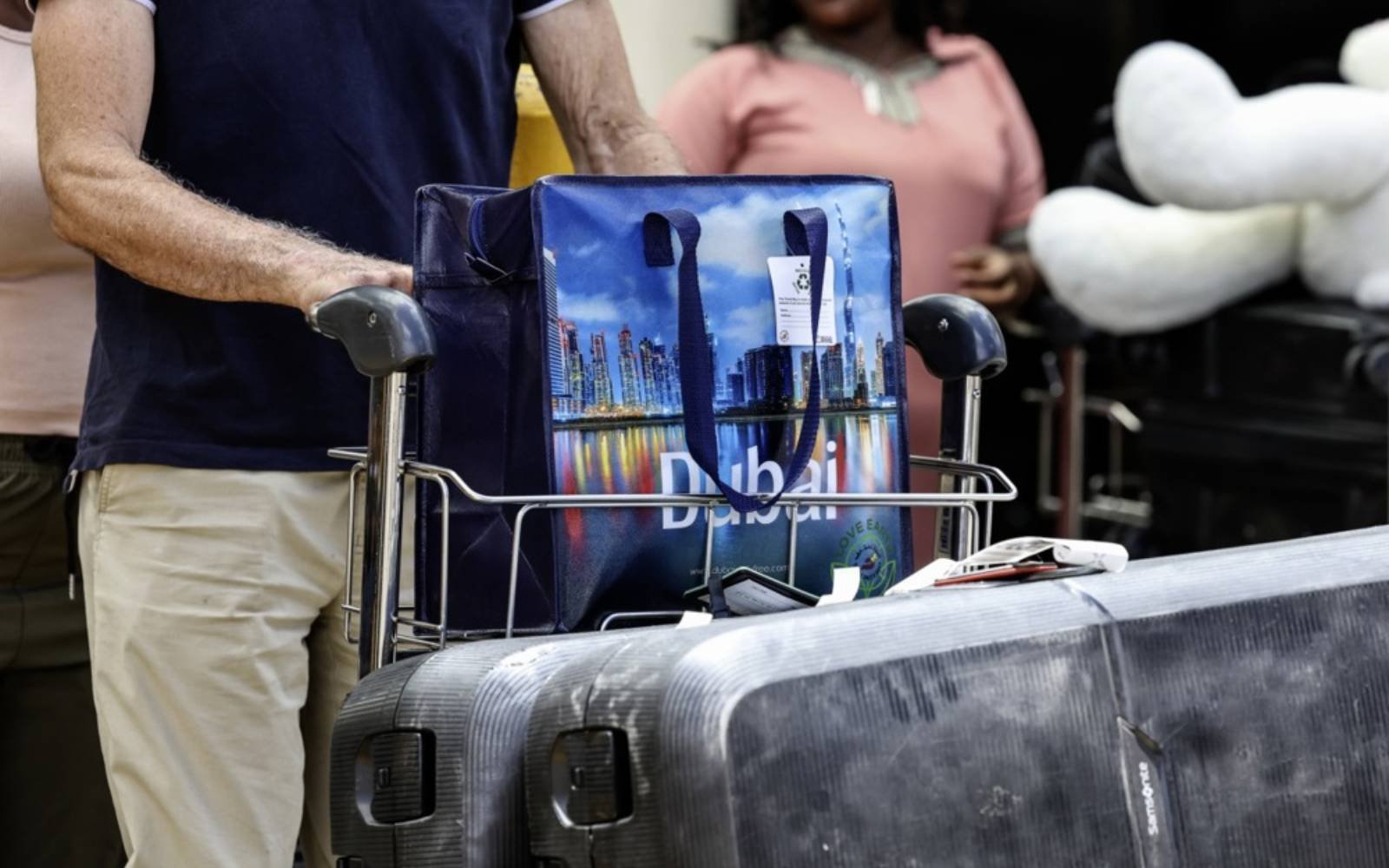 Australia orders all ‘non-essential’ officials to leave Israel, UAE