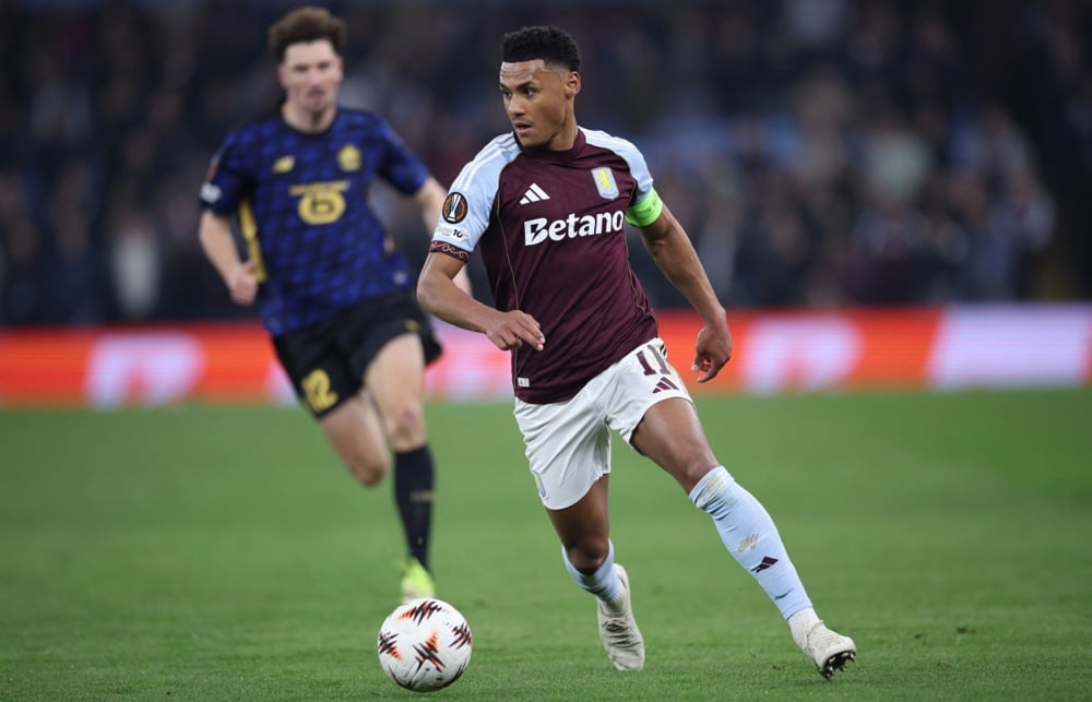Villa’s Watkins looking to make late push for England World Cup squad