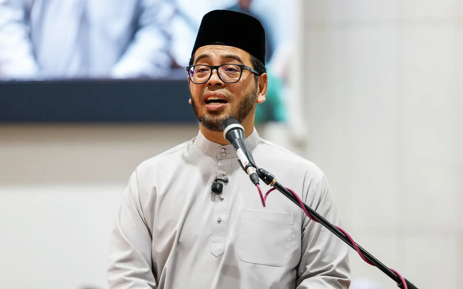 Letak tanda soal, berpura tanya tindakan licik sebar berita palsu, kata menteri agama