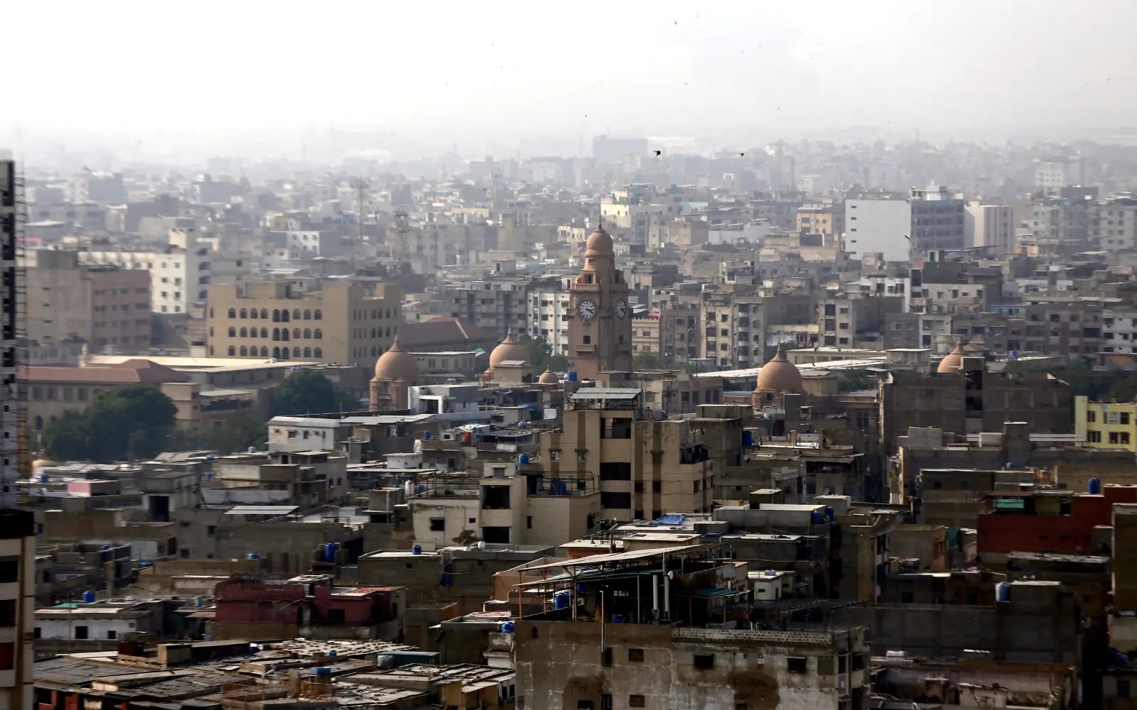 Pakistan announces power cuts in bid to control energy prices