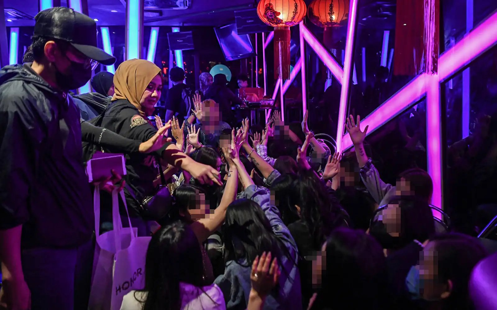 Imigresen tahan 69 warga asing termasuk GRO di pusat hiburan Jalan Imbi