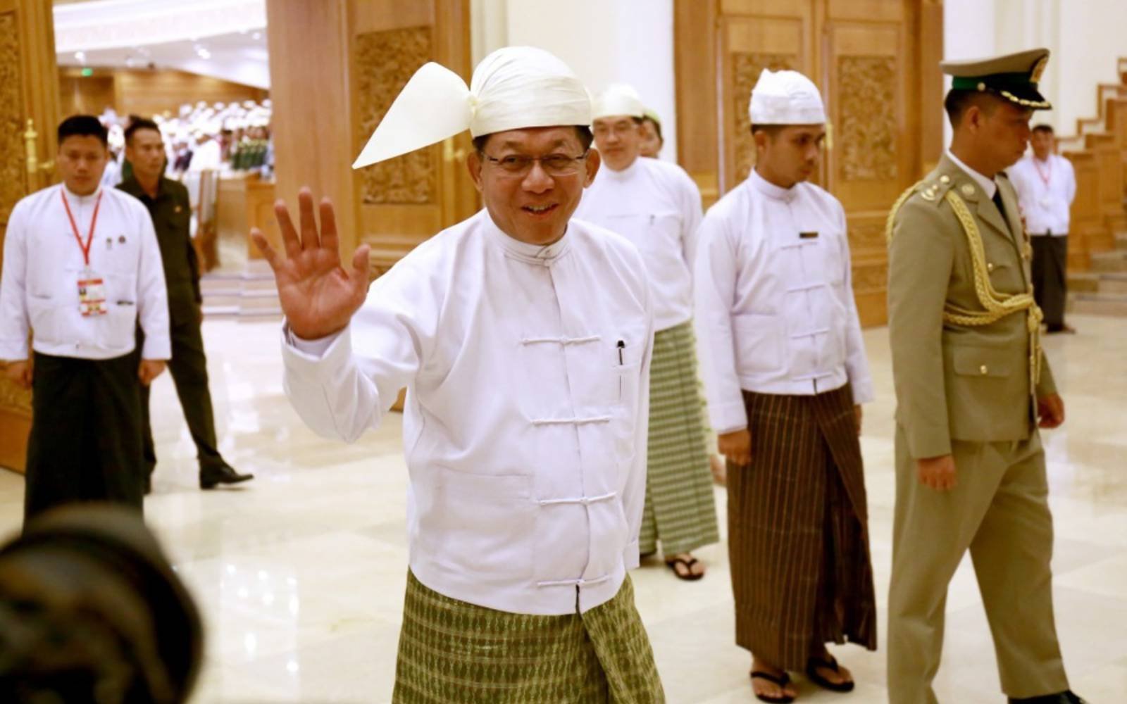 Myanmar’s new leader commutes all death sentences