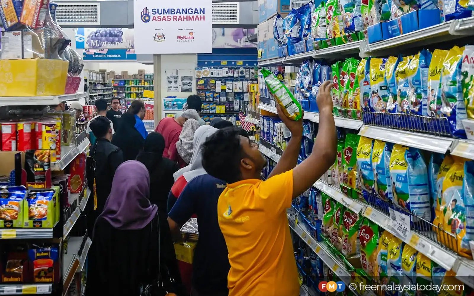SARA ‘penyelamat’ rakyat depani pergolakan ekonomi global