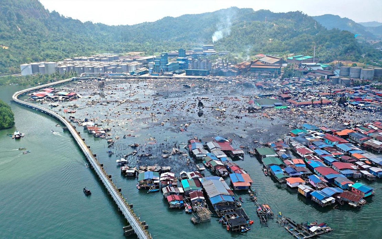Mangsa kebakaran di Sandakan terima bantuan awal RM2,000
