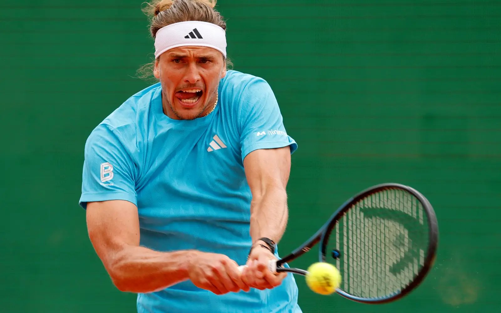 Zverev fights past Cerundolo to reach Munich semis
