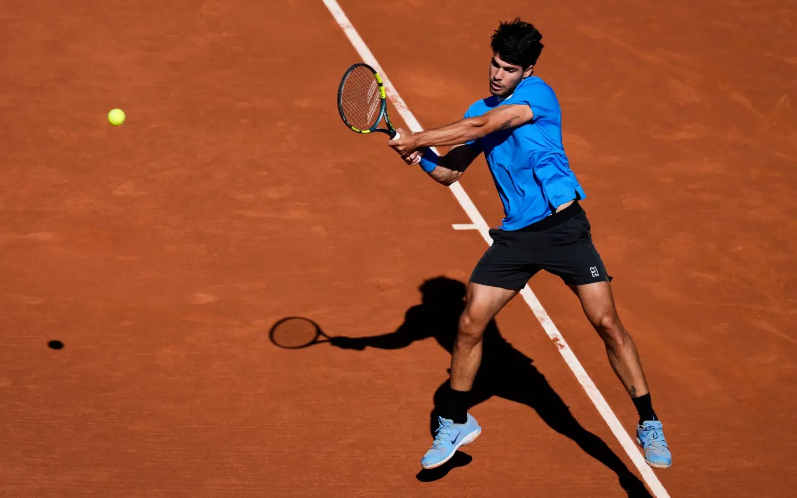 Alcaraz beats Virtanen in Barcelona Open first round