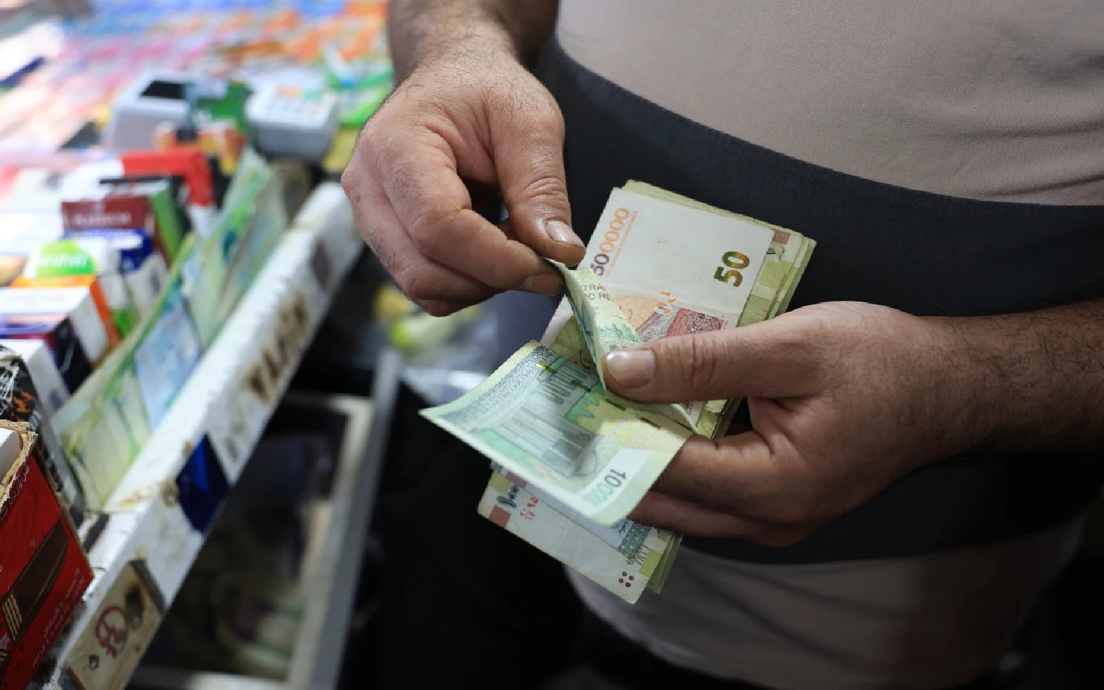 Iran’s rial drops to record low as ceasefire prompts rush for hard currency