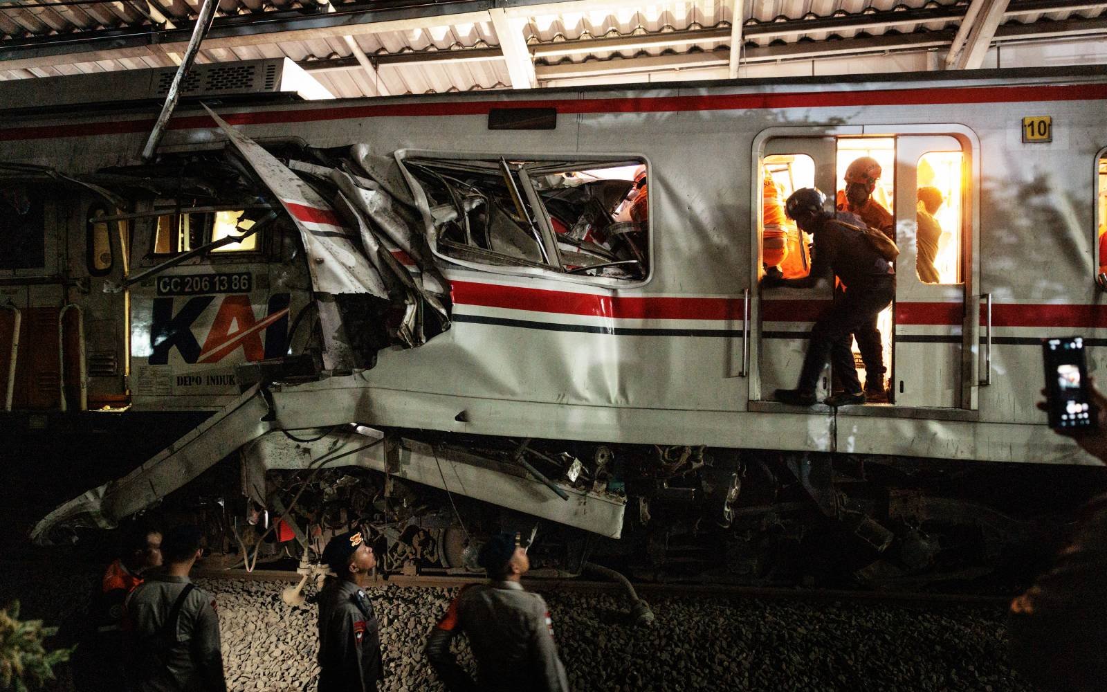 Trains collide near Jakarta, killing four, injuring dozens