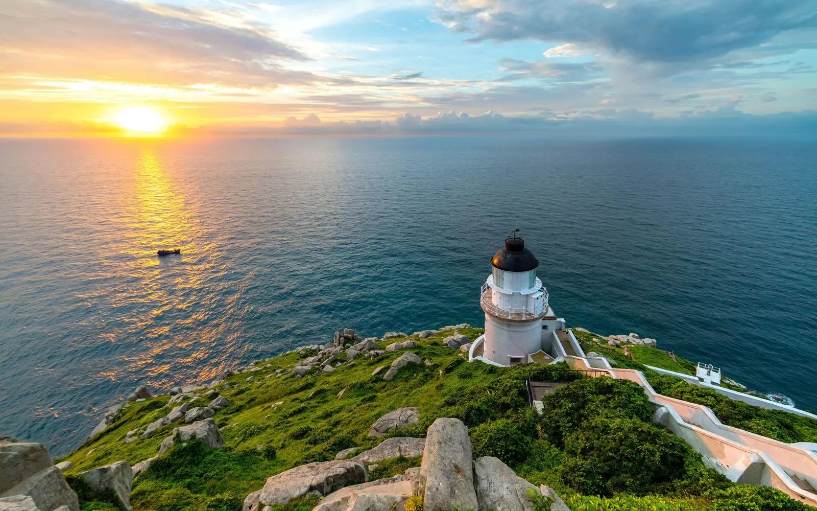 Taiwan activates backup communications for outlying island after undersea cable breaks