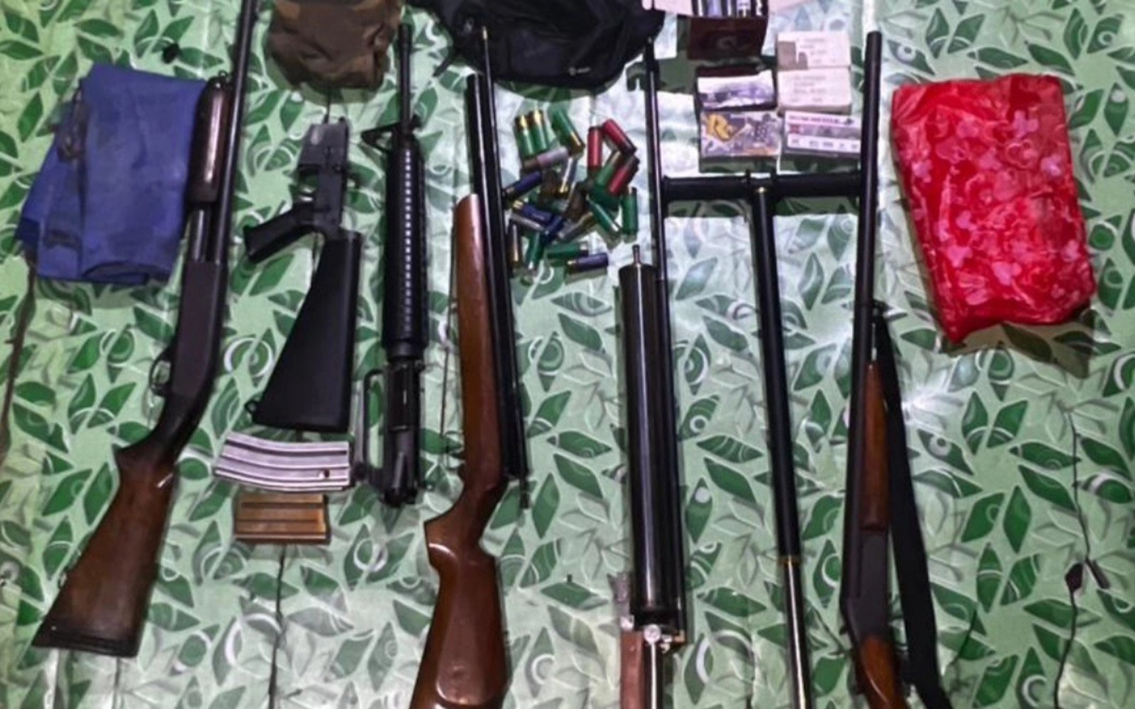Woman arrested, 5 firearms seized in Kuala Krai raid on house